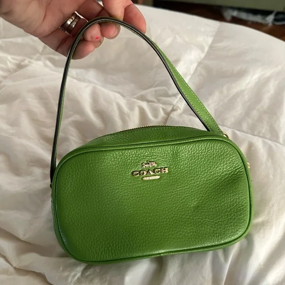 Coach Vibrant Green Leather tiny shoulder bag - Picture 7 of 11